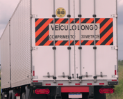 sinalizacao-no-transporte-de-carga