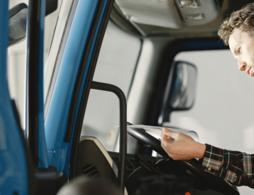Motorista: como checar as empresas na Fretebras?